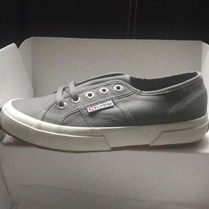 brand new superga sneakers